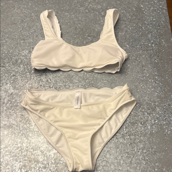 Vineyard Vines Other - Vineyard Vines White Bikini Set